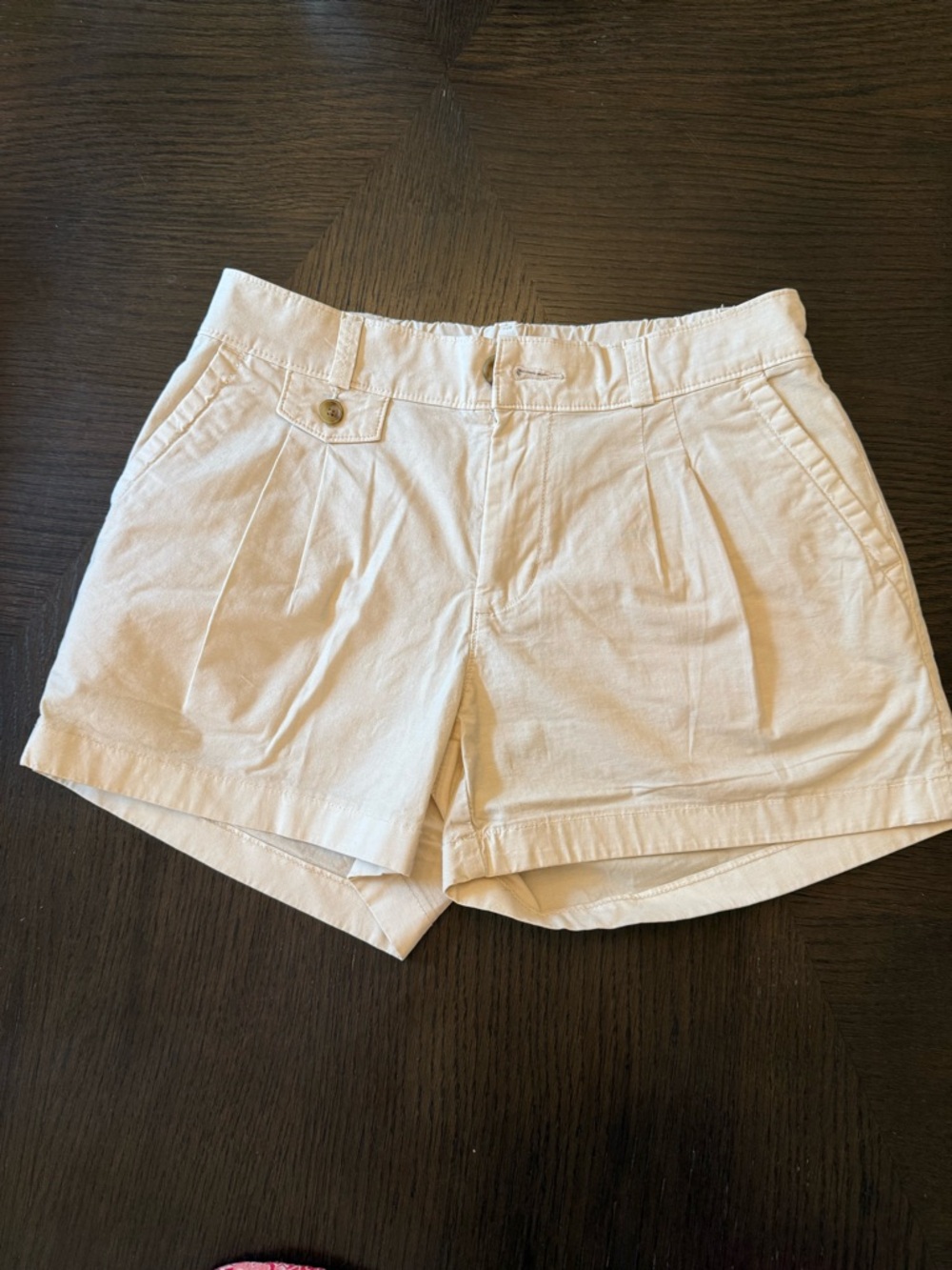 American Eagle Outfitters Cream Pleat-Front Cotton Shorts